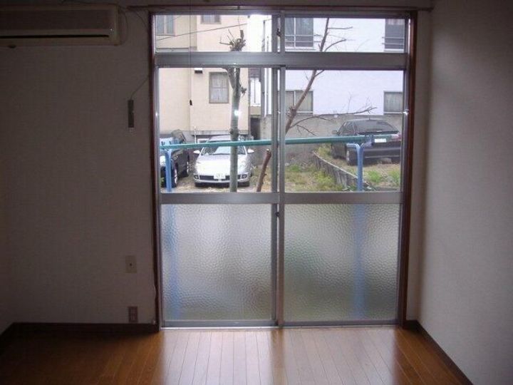 東京都世田谷区下馬2(アパート)の賃貸物件の居間