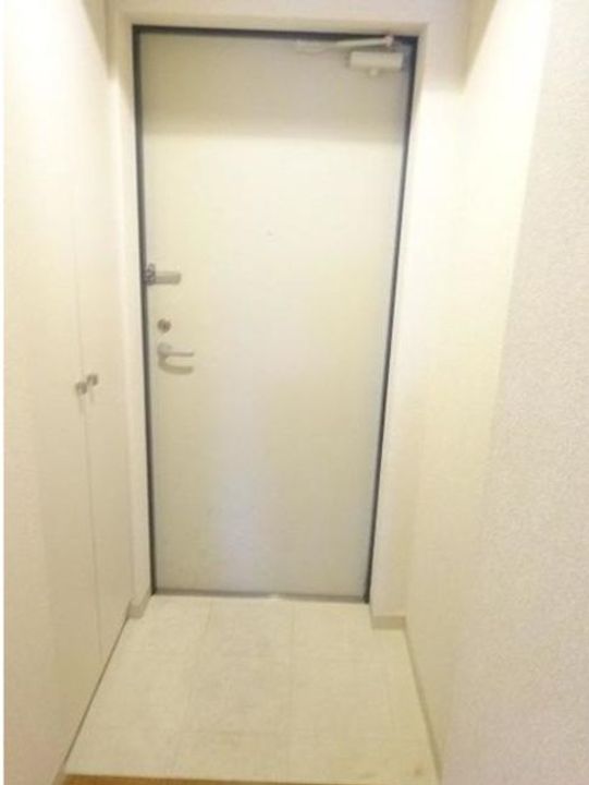 東京都荒川区町屋2(マンション)の賃貸物件の玄関