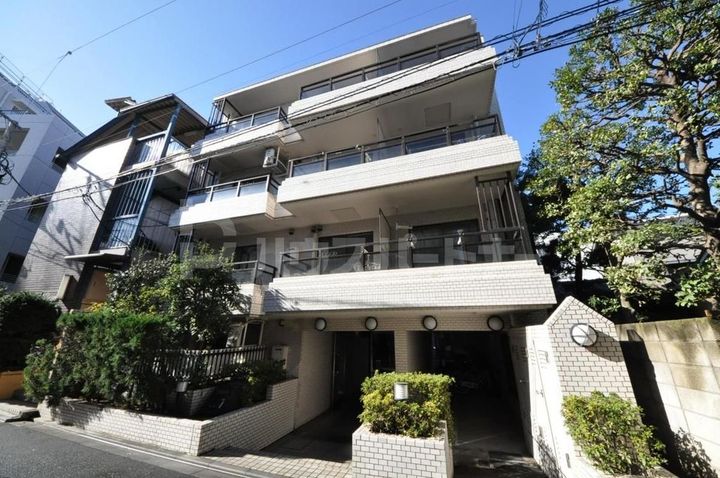 アーデル町屋の外観