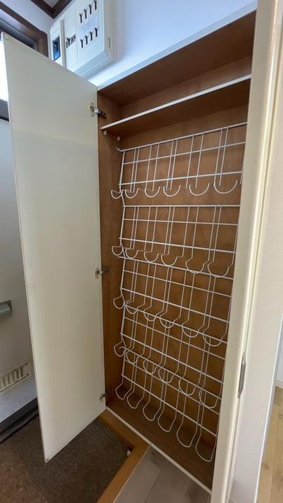 シティハイムアネックスAの玄関