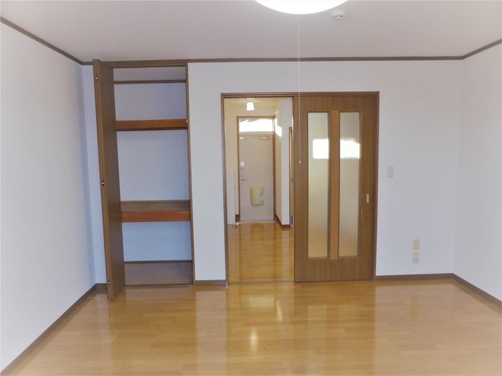 桜ハイツの内装