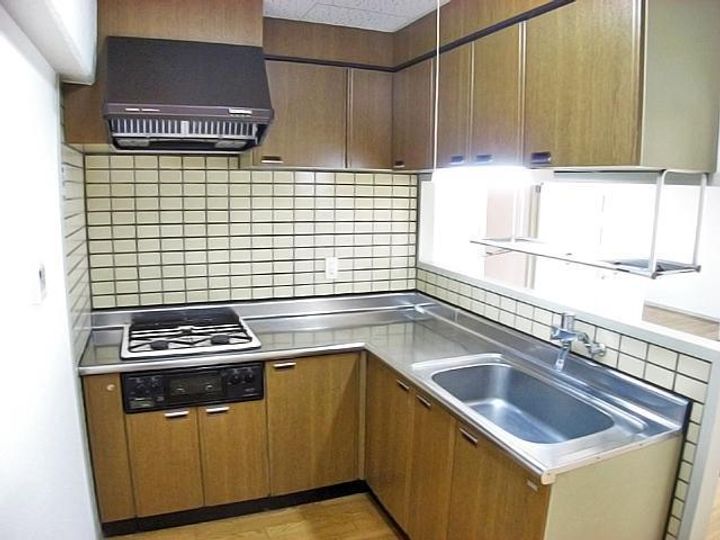 エル・エディフィシオE-1のキッチン