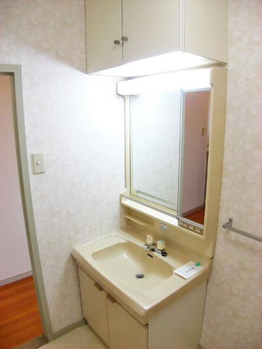 エル・エディフィシオE-1の内装