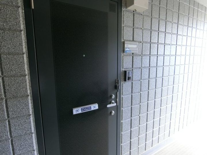 兵庫県西宮市甲子園口2(マンション)の賃貸物件の玄関