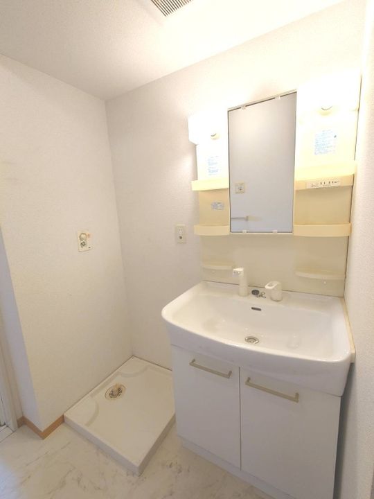 大阪府堺市北区黒土町の賃貸アパートの内装