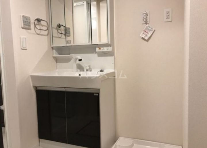 パルテノスの内装