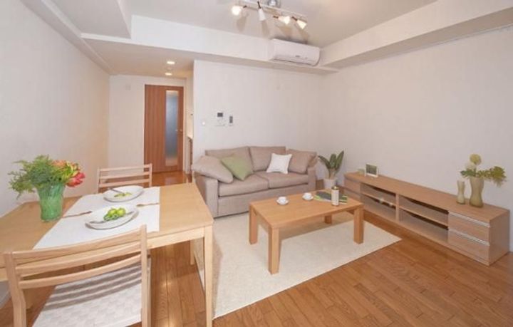 東京都杉並区堀ノ内1(マンション)の賃貸物件の居間