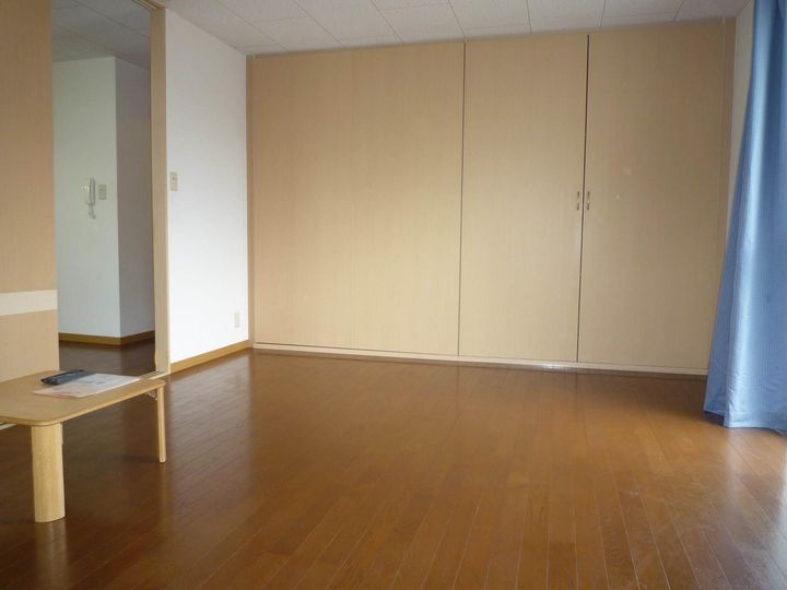 レオパレスアスンシオンの居間