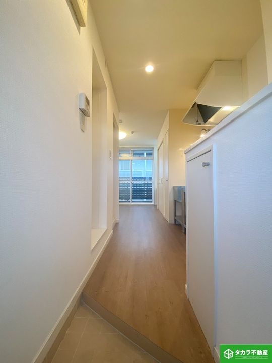 金池ビルの玄関