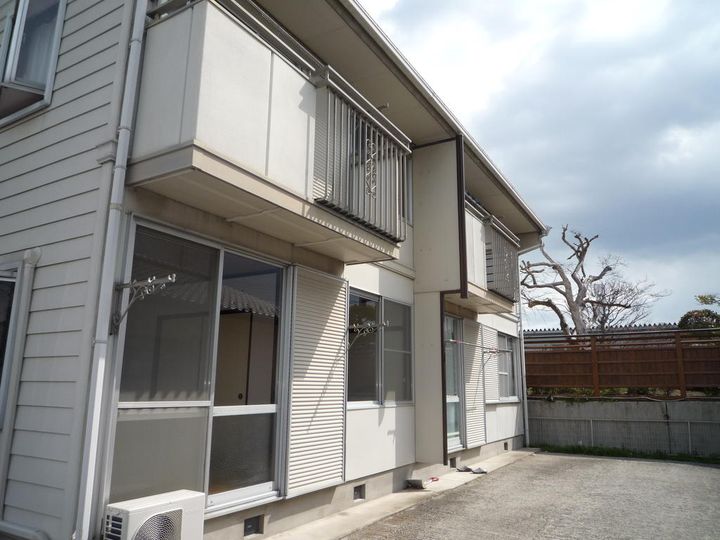 居室 キッチンリフォーム済み エステートKの地図