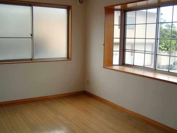 大町おおいマンションの居間