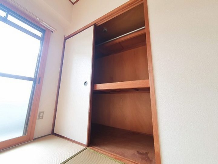 ベルシャトー加登の内装