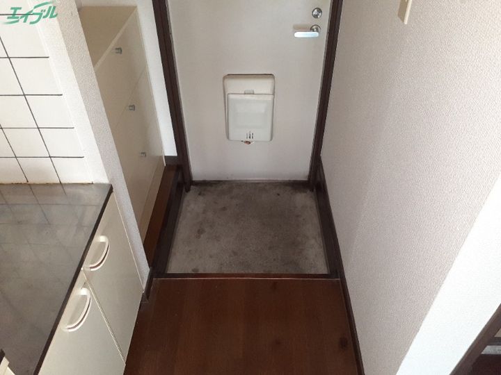 ベルメゾンCの玄関