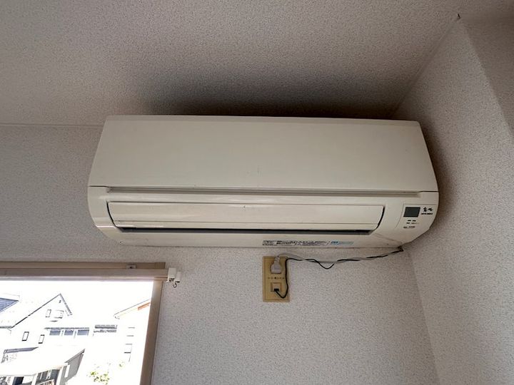 サテライト90の内装