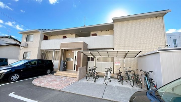 NEW OAK A棟の外観