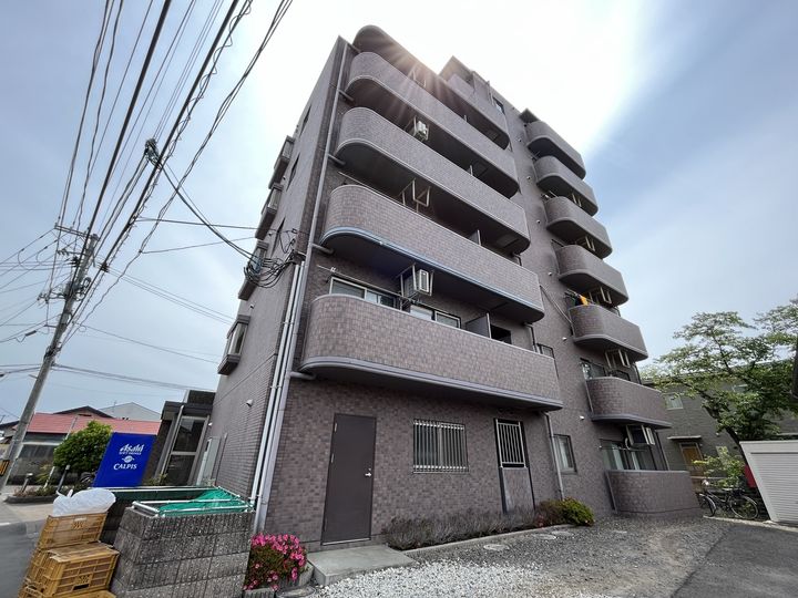 PrierIIの外観