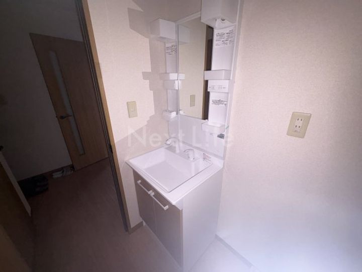 神奈川県大和市深見台3(アパート)の賃貸物件の内装