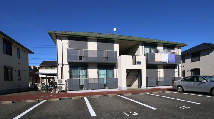 メイプルタウン三番館の外観