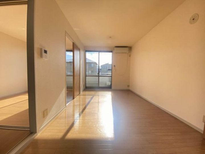 福島県郡山市富田西6(アパート)の賃貸物件の居間