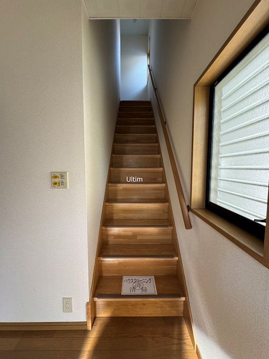 京都府宇治市南陵町2(一戸建)の賃貸物件の玄関