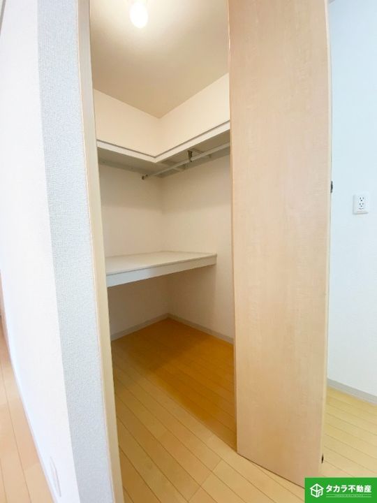 クレイン2の内装