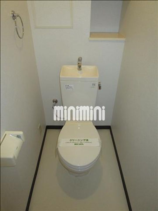 レフィナードの内装