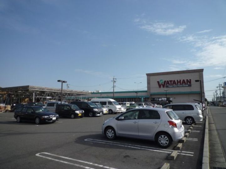 レフィナードの周辺