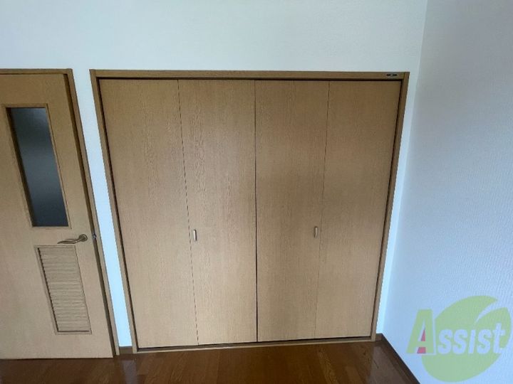 バーシティハウス泉Aの内装