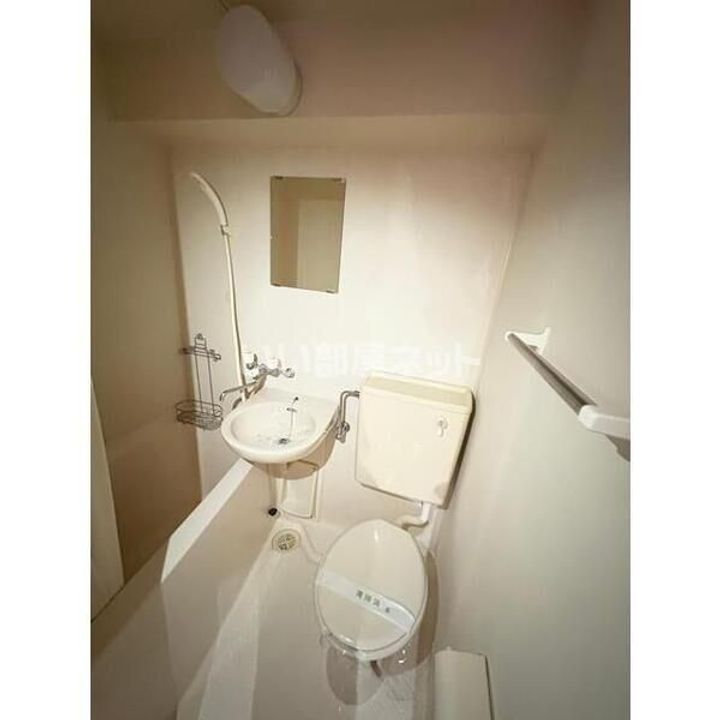 大阪府枚方市川原町(マンション)の賃貸物件の内装