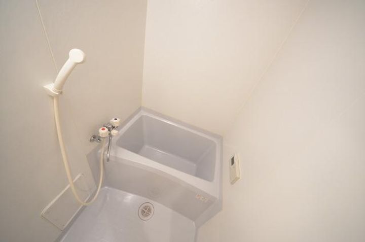 フォーリア -Foglia-の風呂