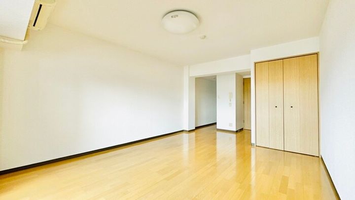 フォーリア -Foglia-の居間