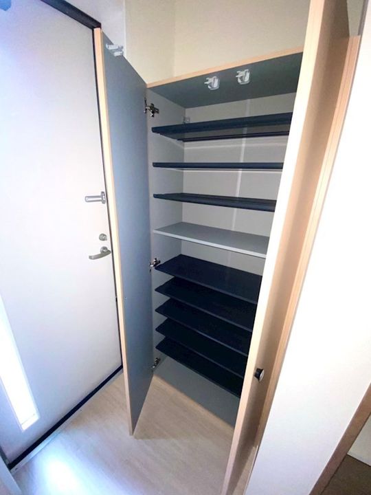 東京都八王子市子安町3(アパート)の賃貸物件の玄関