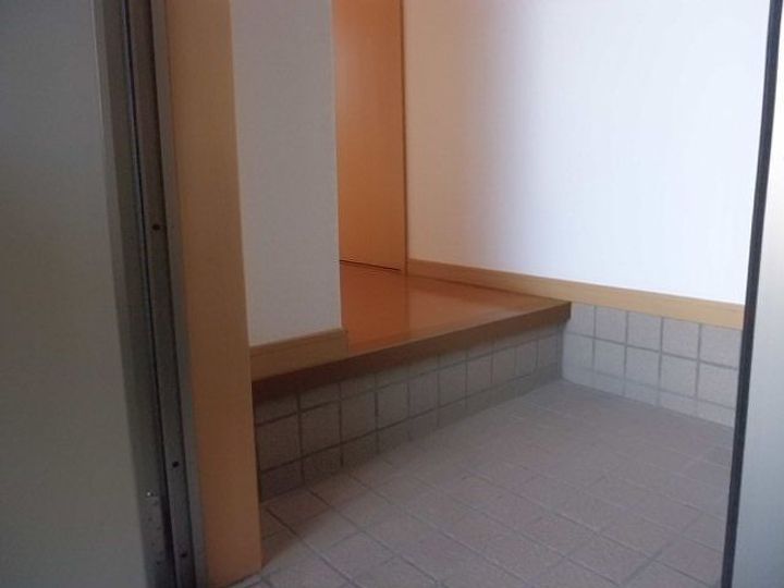 岐阜県大垣市墨俣町二ツ木(アパート)の賃貸物件の玄関