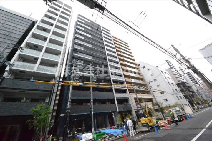 プレサンス堺筋本町エグゼブランの外観