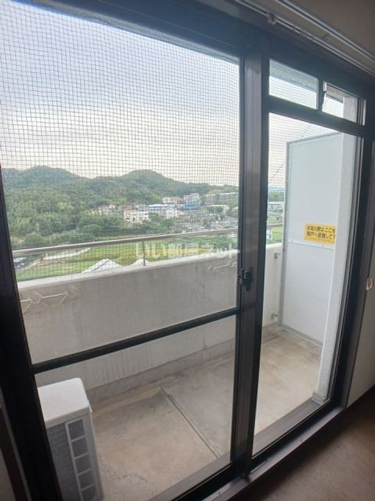 マリオン屋島東の内装