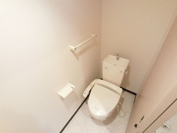 フェアリーコート歌島橋の内装