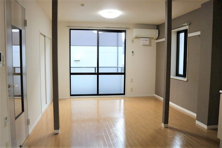 グリーンサニーホームズBの居間
