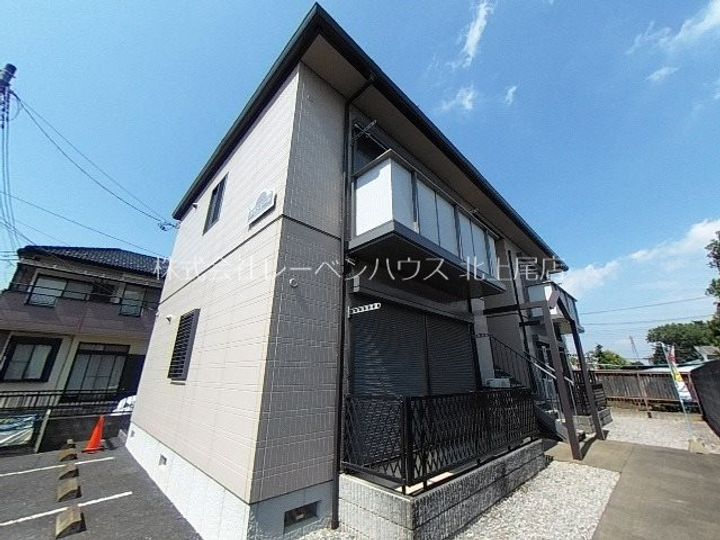 グランドールの外観