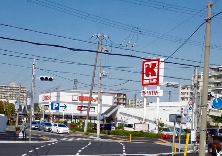ドーム1番館の周辺