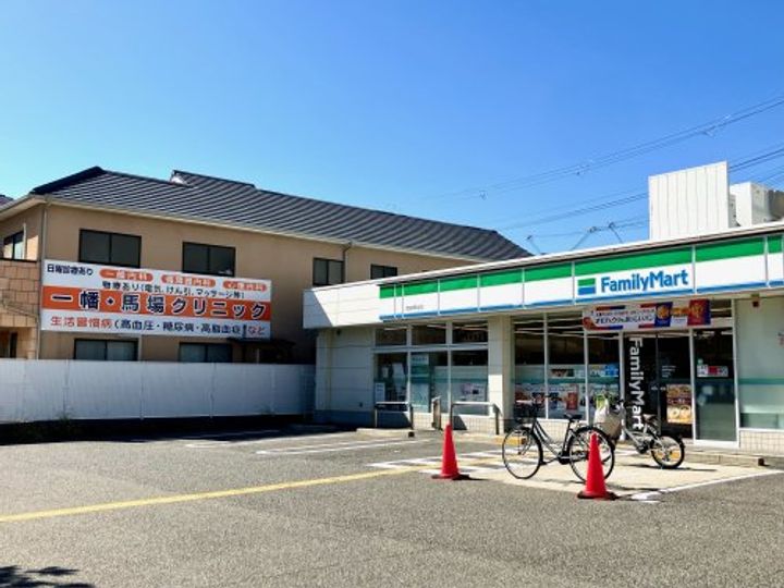 ドーム1番館の周辺