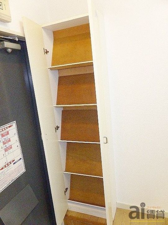 埼玉県新座市野火止8(アパート)の賃貸物件の玄関