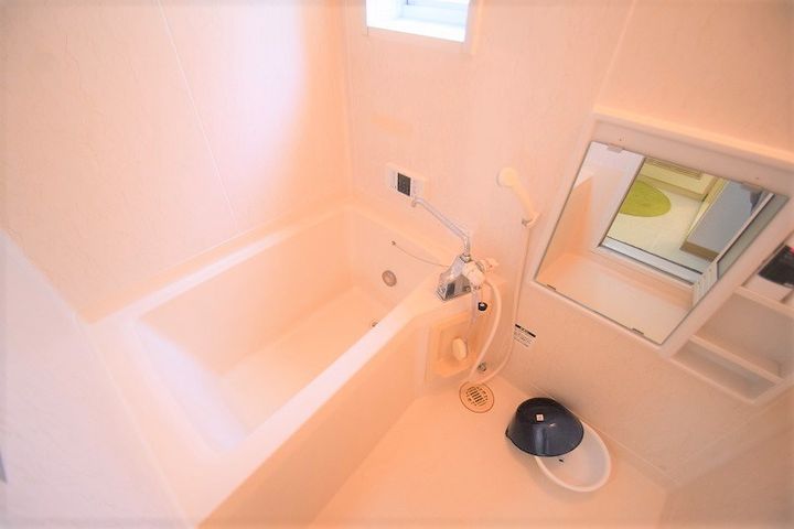 神奈川県伊勢原市大住台2(一戸建)の賃貸物件の風呂