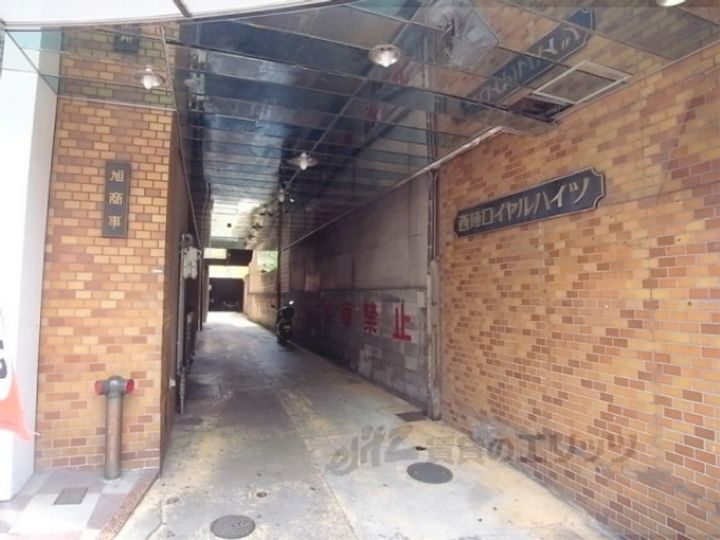 西陣ロイヤルハイツの地図