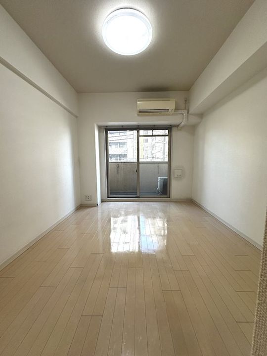 大阪府大阪市東成区中本3(マンション)の賃貸物件の居間
