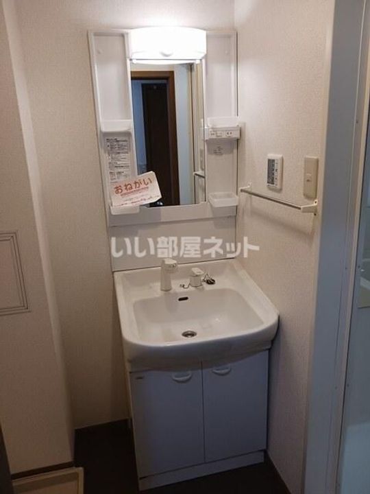 兵庫県宝塚市山本丸橋4(マンション)の賃貸物件の内装