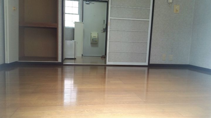 神奈川県川崎市中原区上小田中7(アパート)の賃貸物件の居間