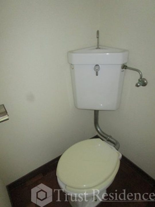 新村ビルの内装