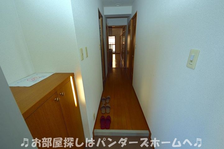 枚方パークハイツの玄関