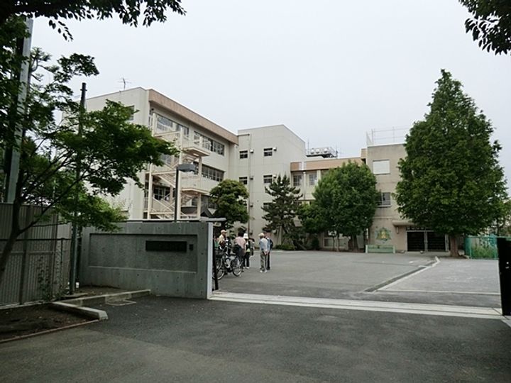 東京都調布市染地2(マンション)の賃貸物件の周辺
