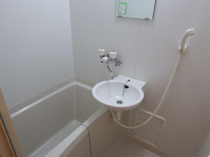 ティアラ松山の風呂